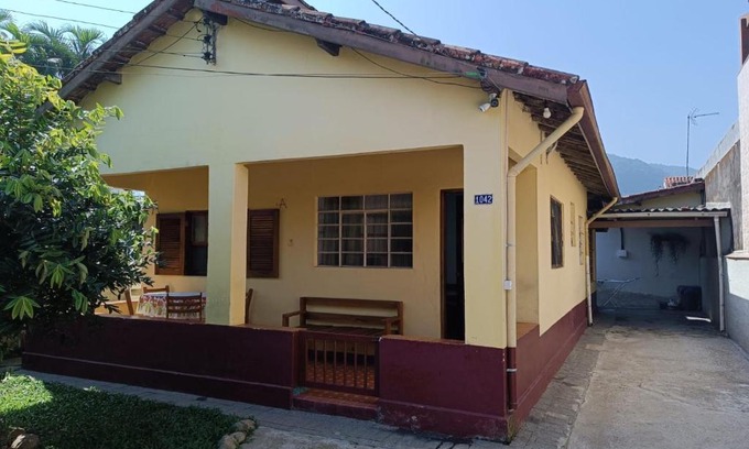 Umuarama House | Casa no Centro de Ubatuba