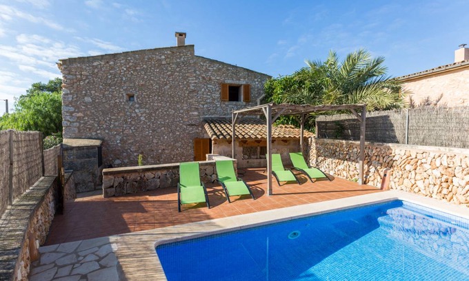 Campos Villa | CASA RURAL SA SORDA - Villa for 8 people in CAMPOS.