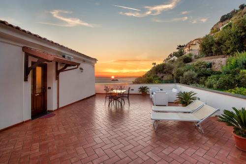 Conca dei Marini Apartment | Casa Serena with sea view
