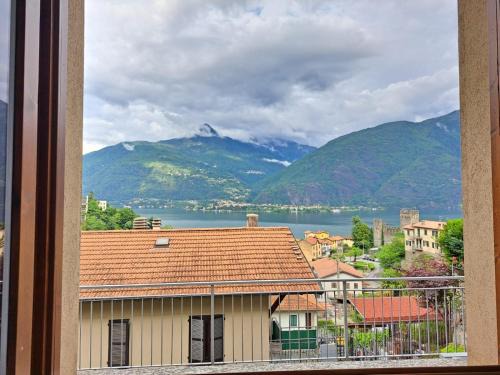 Santa Maria - Rezzonico Apartment | Casa Sofi by Quokka 360 - near Rezzonico Castle