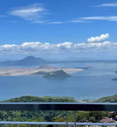 Tagaytay Apartment | Casa Sofia at Wind Residences Tagaytay Taal View