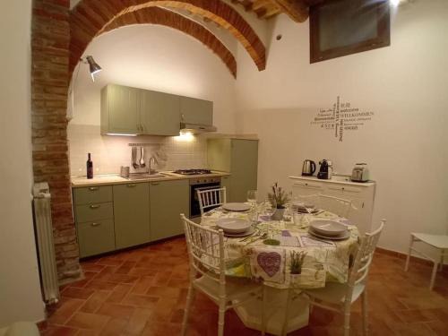 Peccioli Apartment | Casa Torre Borgo dei Borghi