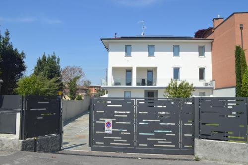 Scanzorosciate House | Casa Tua