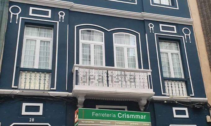 Las Palmas de Gran Canaria Apartment | Casa Vivaldi VV by Henrypole