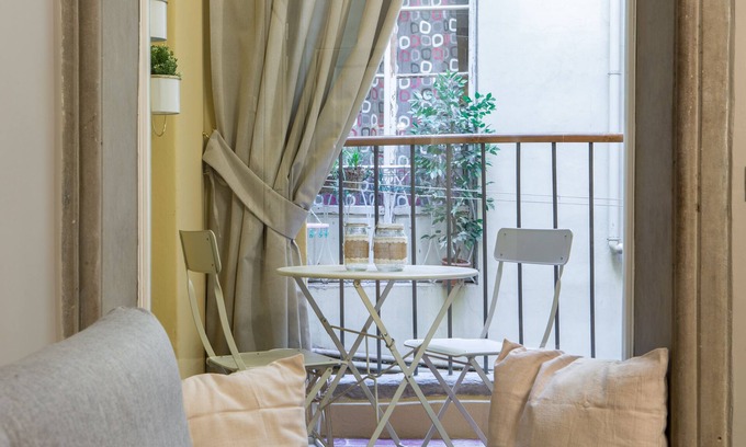 Oltrarno Apartment | Casa Velluti Deluxe by Mmega