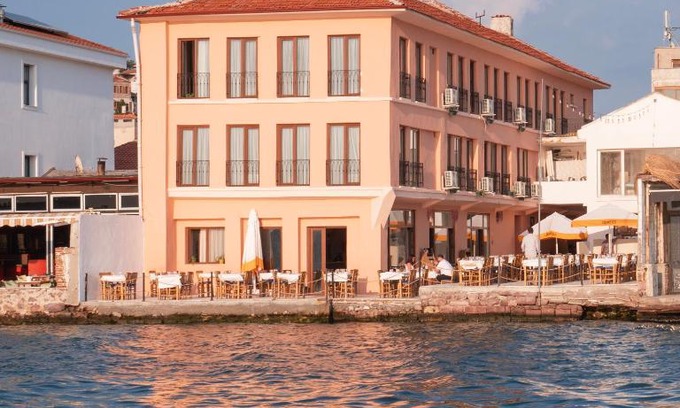 Ayvalik City Center Hotel | CasaLyma Ayvalık