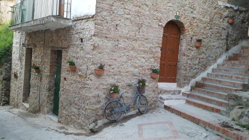Crucoli House | Case Vacanze Tra Mare e Monti "Da Zio Antonio"