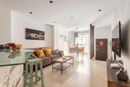 Alicante Apartment | CastelPlace beach con plaza de Garage incluida, free parking and AC