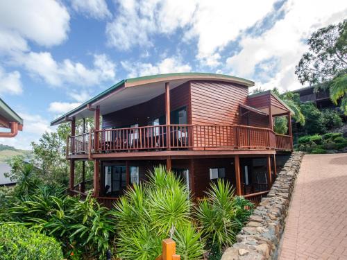 Hamilton Island Apartment | Casuarina Cove 1 on Hamilton Island by HamoRent