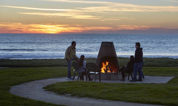 San Simeon Hotel | Cavalier Oceanfront Resort