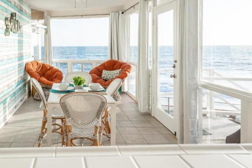 Carlsbad Village House | CB-2445B - Carlsbad Casa De Los Sueños | Unit B