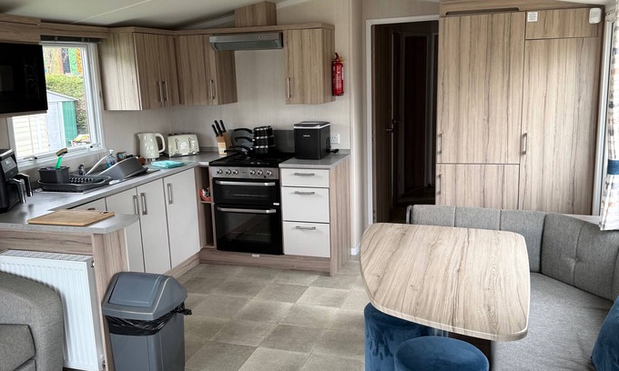 Skegness Apartment | Cedar Lake Apartment Retreat