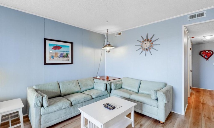Ocean View Apartment | Cedar Shores - 30142 Cedar Shores Rd #E144