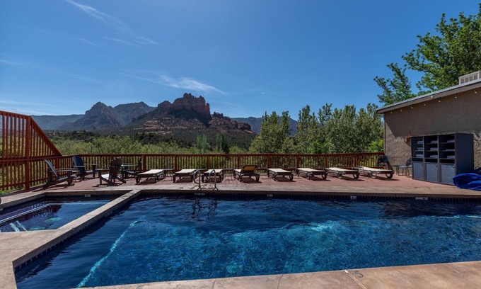 Uptown Sedona Hotel | Cedars Resort