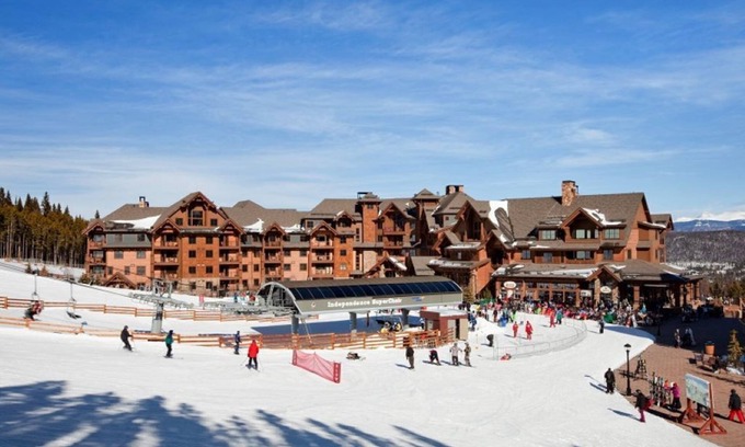 Breckenridge Apartment | Celebrate New Year's 2026 at ski in/ski out Grand Lodge Peak 7 in Breckenridge!