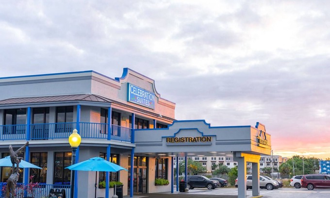Kissimmee Apartment | Celebration Suites - 2 Miles from Disney - For 6