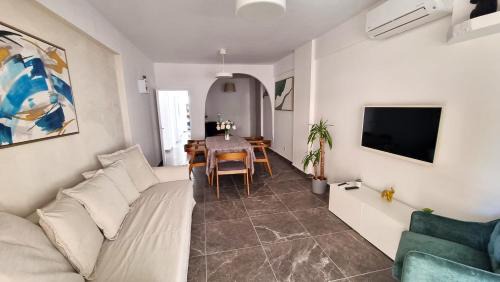 Larnaca City Centre Apartment | Center 2Br Apt w/parking and 250m walk from beach