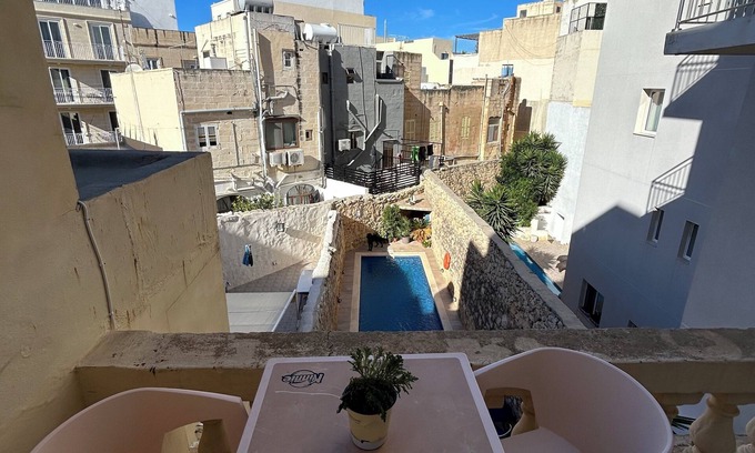 Sliema House | Central House in Sliema with PrivatePool
