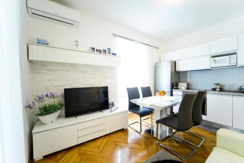 Zadar Old Town Apartment | Central Palace Apartment