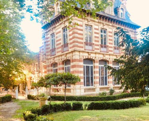 Narbonne House | Château de La Prade