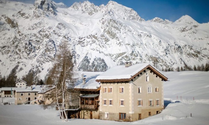 Platta Ski Chalet | Holiday house Fex/Fextal (Sils im Engadin/Segl) for 1 - 8 persons with 4 bedrooms - Detached hol