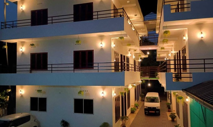 Alwaye Hotel | CHAEL Airport Residency