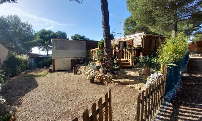Le Castellet Other | Chalet accueillant