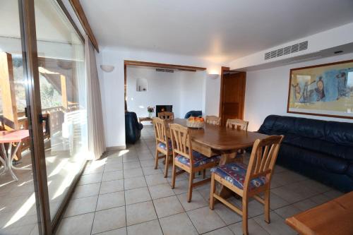Champagny-en-Vanoise Apartment | Chalet Bouquetin- Marmotte for up to 6 people
