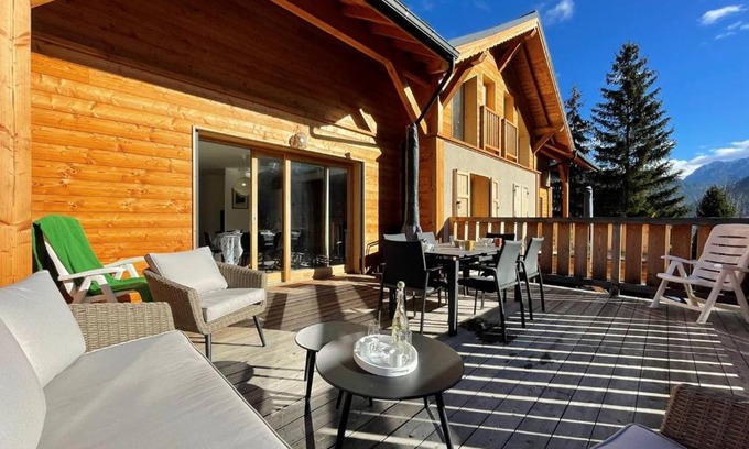 Puy-Saint-Pierre Ski Chalet | Chalet Dupleix 4 pièces, 6-8 pers. à Puy St Pierre - Lumineux, équipé, calme avec terrasse et garage privé - FR-1-330C-136