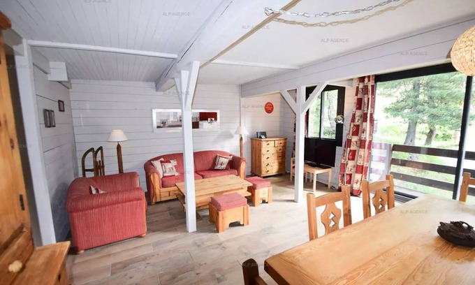 Plagne Centre Ski Chalet | Chalet Mazot - Chalets for 6 People