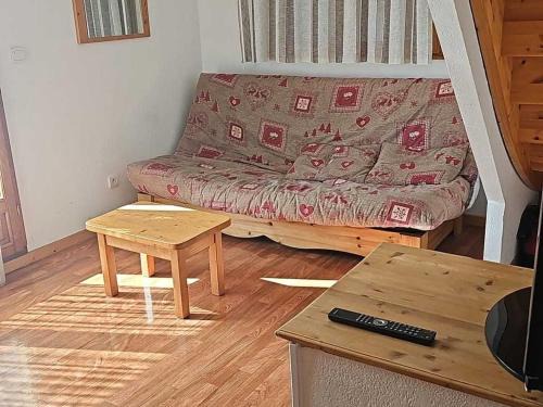 Saint-Etienne-en-Devoluy Ski Chalet | Chalet Mitoyen 3 Pièces 6 Pers. avec Terrasse et Piscine Chauffée - Superdevoluy - FR-1-504-477