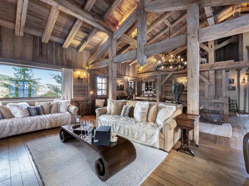 Megeve Ski Chalet | Chalet montagnard à Rochebrune avec jacuzzi, sauna, 6 chambres, proche des pistes, accueil 12 pers - FR-1-569-37