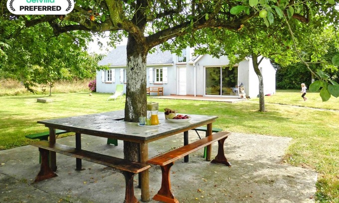 Ceaux House | Chalet near Mont St. Michel & Nature Trails