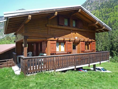 Les Houches Ski Chalet | Chalet Pierre Blanche by Interhome