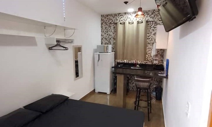 Caraguatatuba Ski Chalet | Chalet with private kitchen in gated community for couples💙 Ground floor
