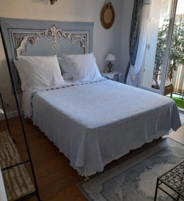Le Mourillon Bed & Breakfast | Chambre privée à 100 m des plages