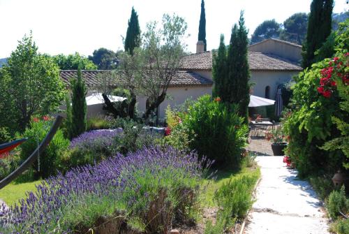La Cadiere-d'Azur Bed & Breakfast | Chambres et tables d'hôtes , spa et séjour bien être , Le Clos de la Chèvre Sud