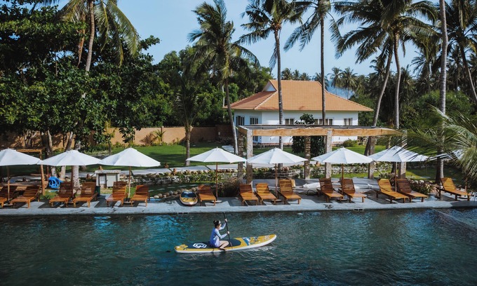 Suoi Nuoc Beach Resort | Charm Hon Rom Villas Resort