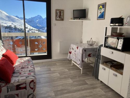 Eclose-Est Apartment | Charmant 2 pièces à l'Alpe d'Huez, 4 pers, balcon sud, casier à skis - FR-1-405-365