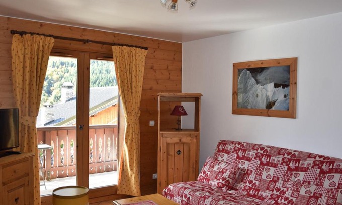 Pralognan-la-Vanoise Apartment | Charmant appart 3 pièces avec parking, près des pistes - FR-1-464-15