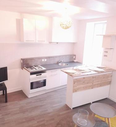 Vierzon Apartment | Charmant Logement à Vierzon ville