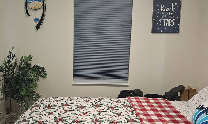 Summit Station House | Charming 1 room