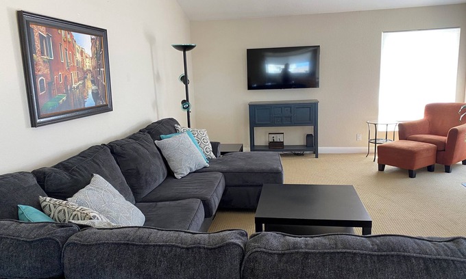 Dana Point House | Charming 2-bedroom ocean view house in sought after Niguel Shores community
