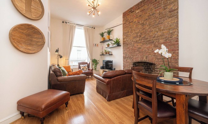 Belsize Apartment | Charming 2BD Flat Nr Primrose Hill & Belsize Park