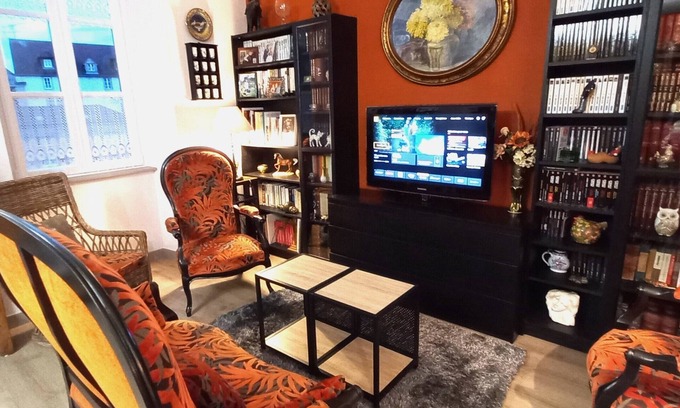 Langres Apartment | Charming apartment in the heart of the Cité
