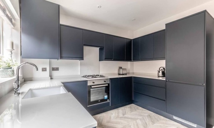 Windsor Cottage | CHARMING COTTAGE❤CLOSE 2 ALL THE SIGHTS! PARKING
