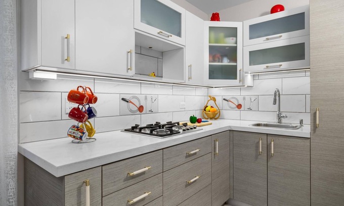 Esmeralda Apartment | Charming Cozy Studio With Patio Near the Beach