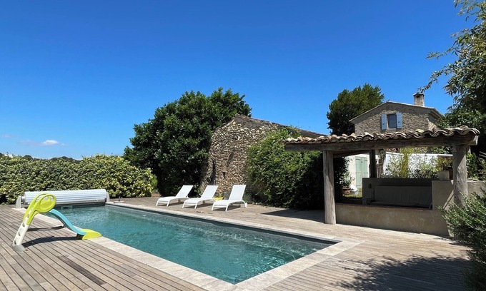 Roaix Other | Charming farmhouse, absolute calm, sleeps 7