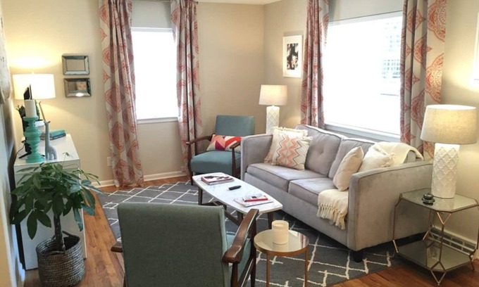 Kansas City House | Charming Home w/4 Bedrooms and Patio | 5&6