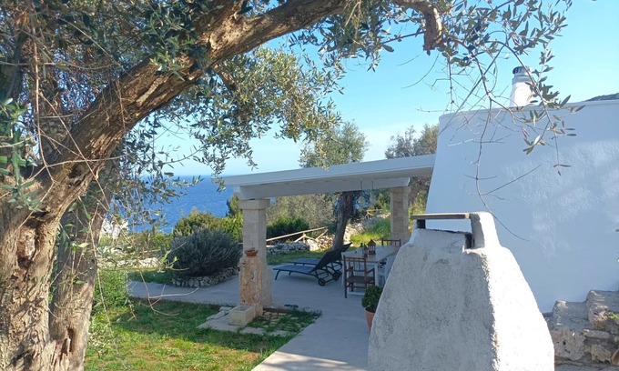 Marina Serra Cottage | Charming house w/view, 5 min walk from the sea